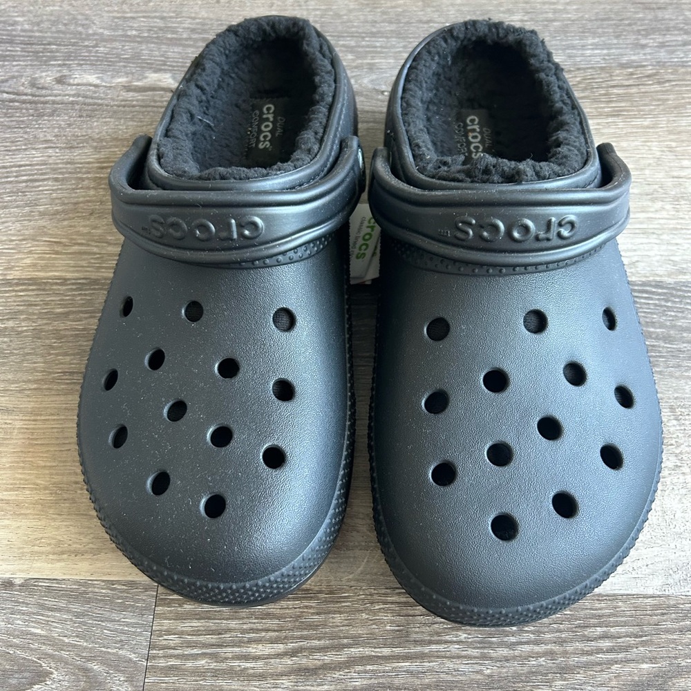 NWT Mens Womens Crocs Lined Black M10/W12